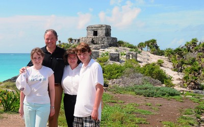 Hollis Hutchens, Chris and Family 2008
