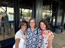 Lori Leberte, Carol Cummings, Lyne Conner