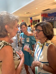 Paige McLeod, Lisa Randolph, Lori Leberte
